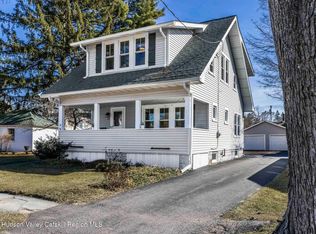 19 Prospect St, Saugerties, NY 12477