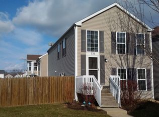 737 Four Seasons Blvd, Aurora, IL 60504