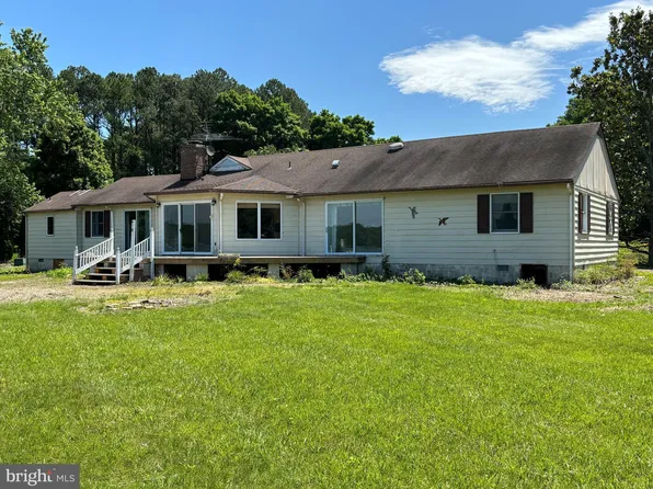 6648 Peachblossom Point Rd, Easton, MD 21601