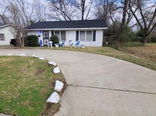 239 W Reed Rd, Greenwood, MS 38701