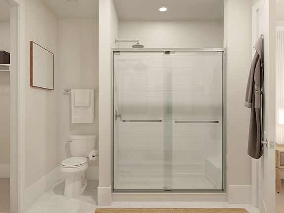 Shower with upgraded fixtures