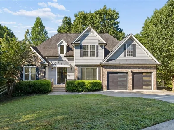 61 Stone Crest Ct, Rockmart, GA 30153