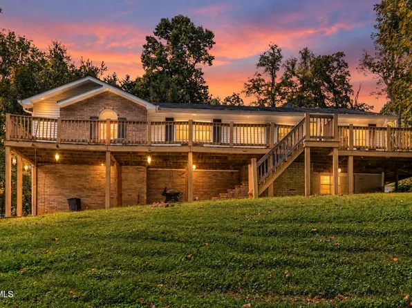 321 Winding Rd, Bristol, TN 37620