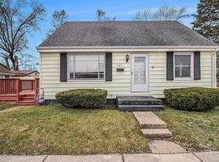 705 Geyer Ave, Mishawaka, IN 46544