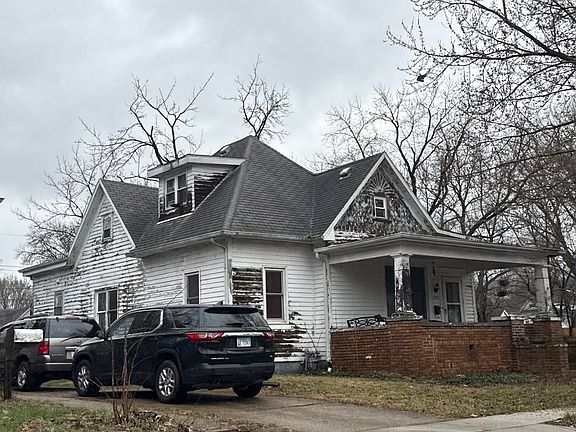 3rd image of 1100 N 3rd St