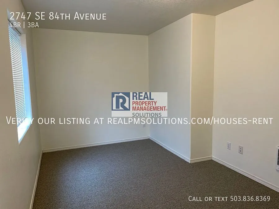 Spacious Home In Powellhurst Gilbert Available Now! — Photo 4