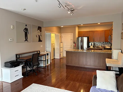 3206 Windsor Park Ct #3206 Photo 1
