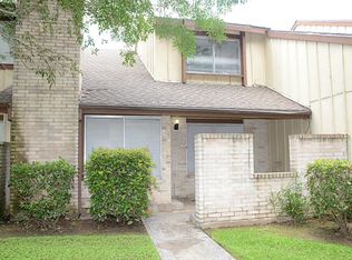 8538 Dairy View Ln, Houston, TX 77072