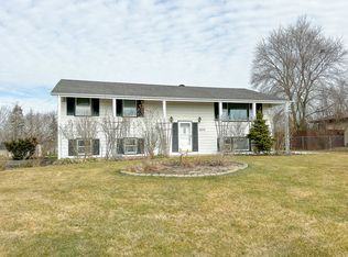 2019 Delaney Rd, New Lenox, IL 60451