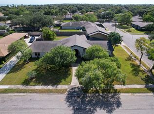 321 Bayshore Dr, Corpus Christi, TX 78412