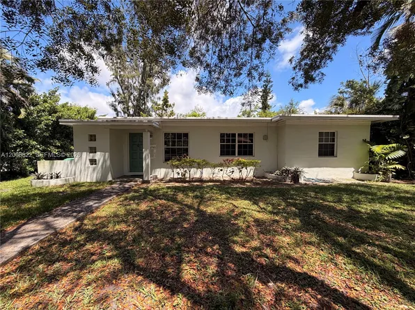 5765 SW 48th St, Miami, FL 33155