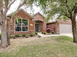9809 Havenway Dr, Argyle, TX 76226