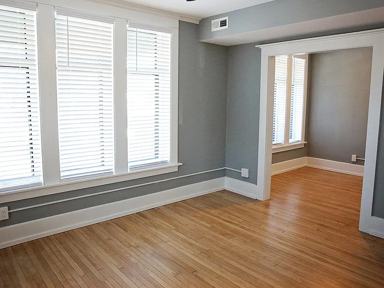 4020 Ingersoll Ave — Photo 19