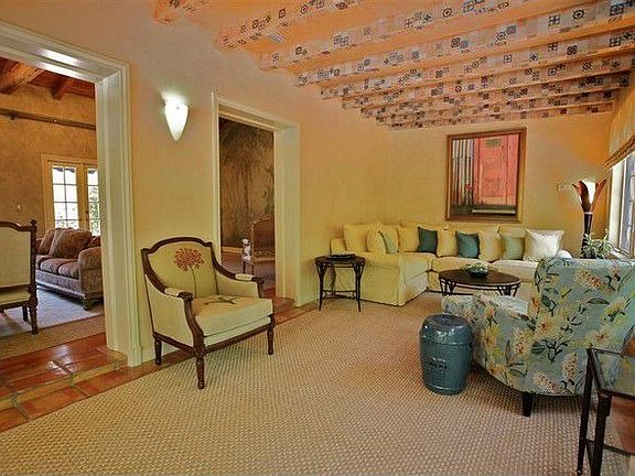 3rd image of 4607 Alhambra Cir