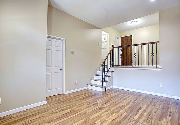 3rd image of 344 W End Ave APT 5