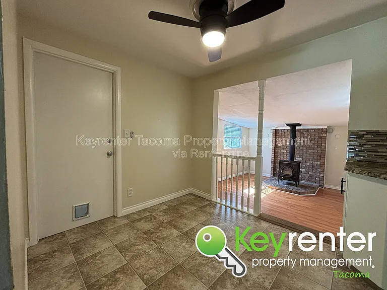 6818 87th St SW — Photo 8