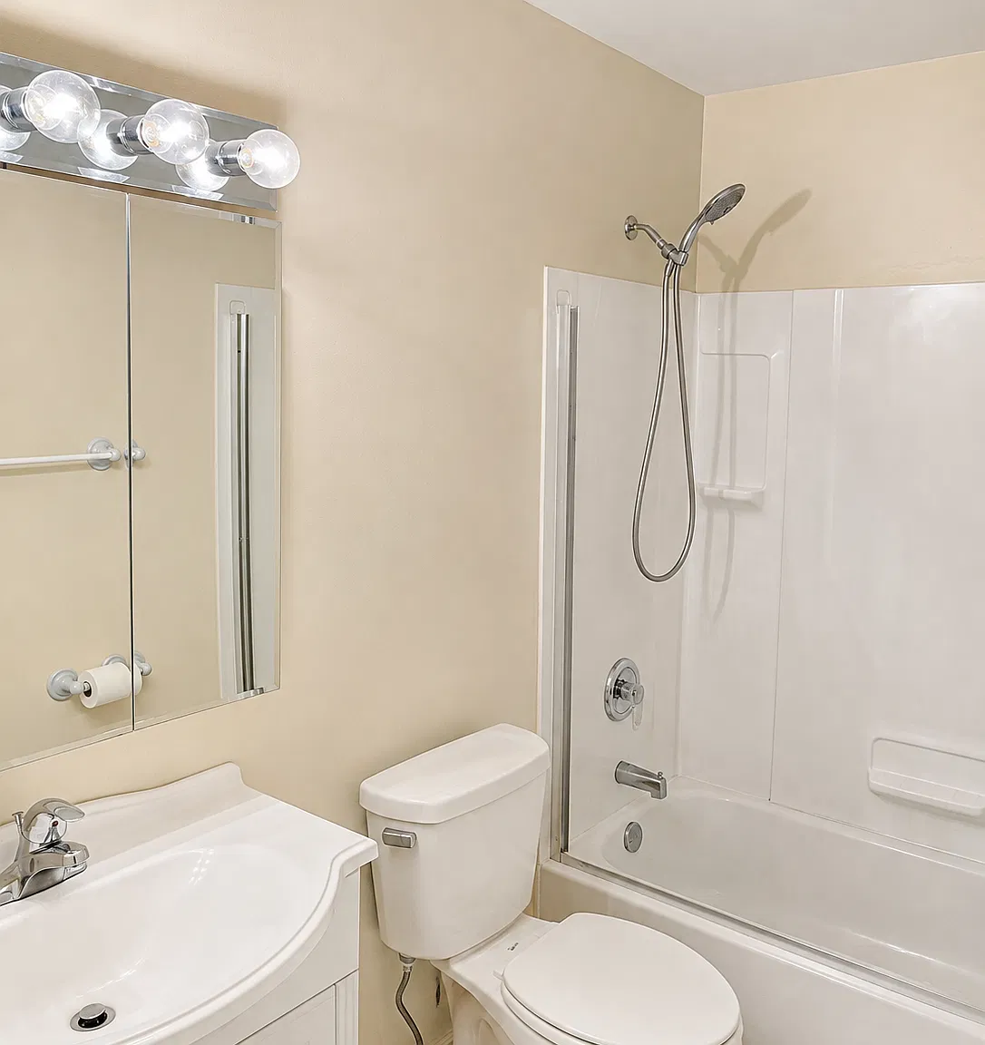 1 bed, 800 sqft, $1,750 — Photo 3
