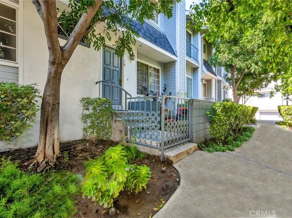 7420 Corbin Ave Unit 10, Reseda, CA 91335