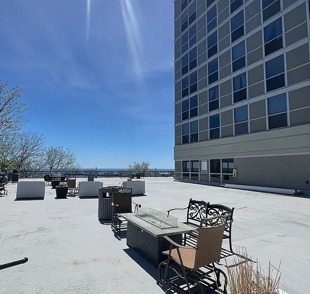 1660 N Prospect Ave #511 — Photo 36