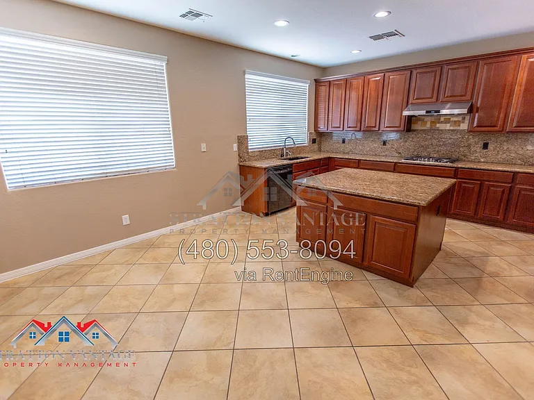 5029 W Yearling Rd — Photo 13