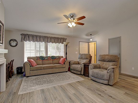 5th image of 8341 NE 54th St