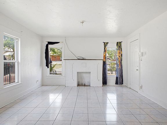 5th image of 2634 Emmett St