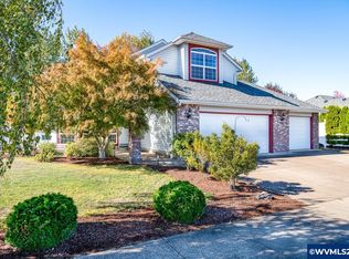 1800 NW Grandview Dr, Albany, OR 97321