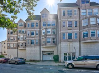 54 Polk St, Newark, NJ 07105