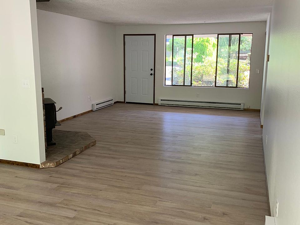 dining to living room