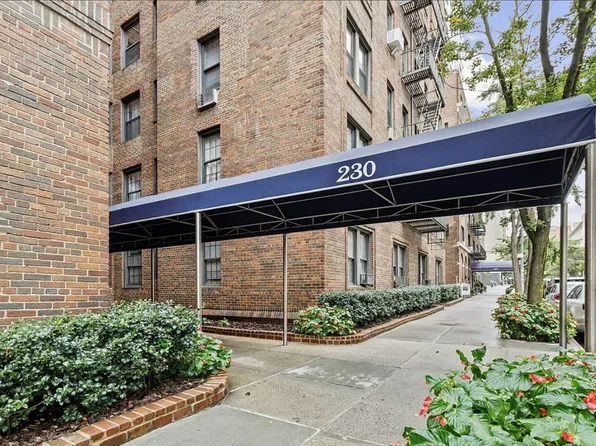 230 East 71st Street 4J image 7 of 8