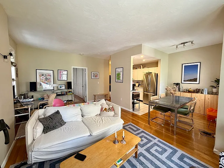 40 Saint Botolph St #34 — Photo 2