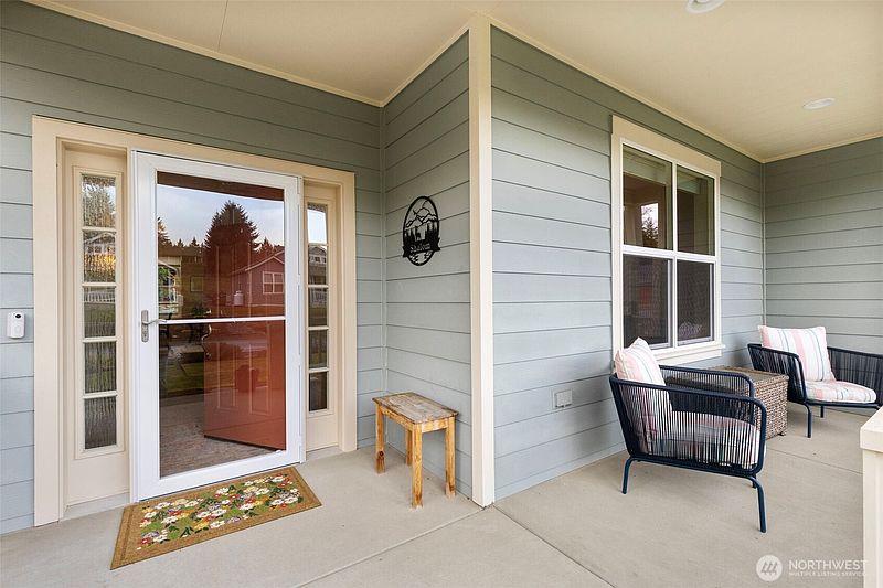 5th image of 39 Pelton Court