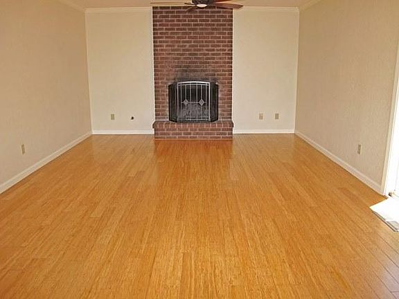 4th image of 1537 Rosewood Dr