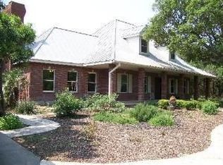 5550 Lockhill Rd, San Antonio, TX 78240