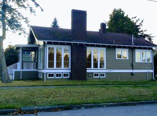 1502 10th St, Anacortes, WA 98221