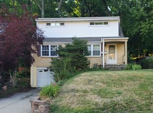 239 Richland Dr, Pittsburgh, PA