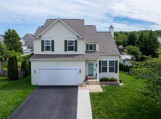 94 Caperton Dr, Charles Town, WV 25414