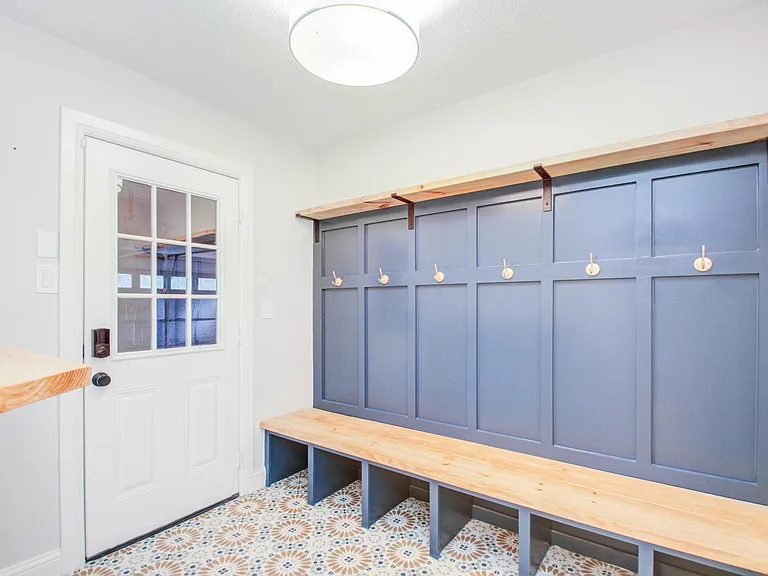 19 Alden Glen Ct — Photo 13