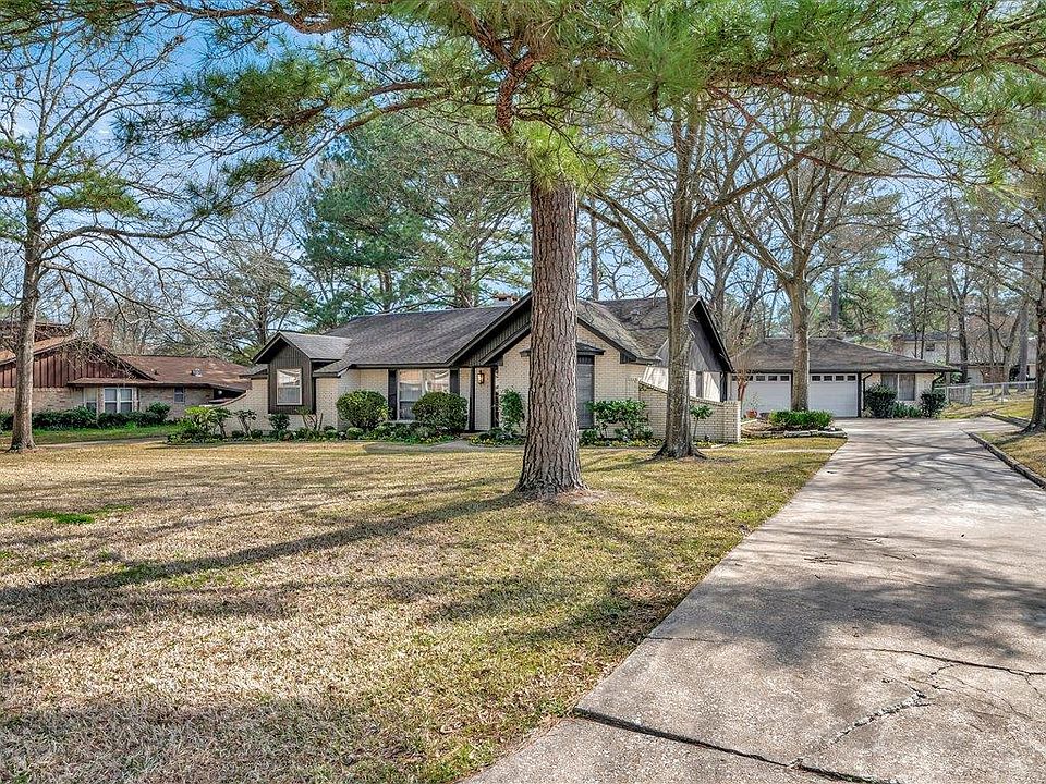 1st image of 406 Trailwood Cir