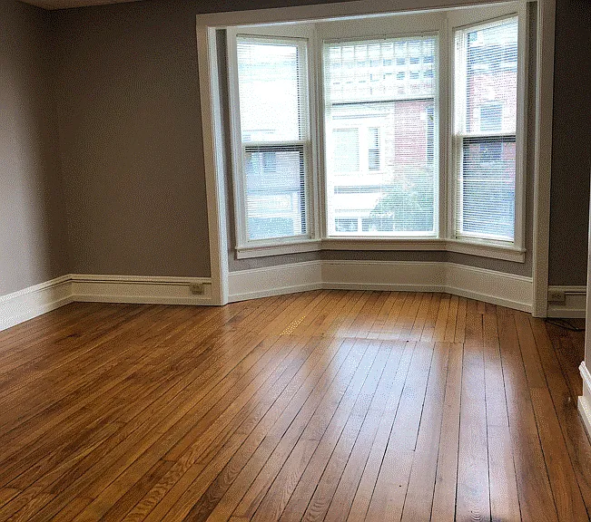 241 1/2 S Court St #UP — Photo 1