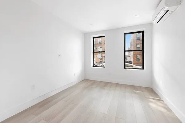 Rented by Compass | media 5