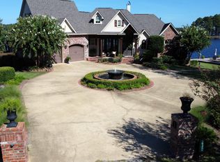 270 Spruce Dr, Chatham, LA 71226