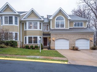 1202 Woodbrook Ct, Reston, VA 20194