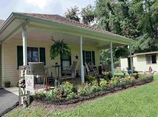 121 Howard St, Staunton, VA 24401