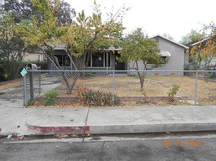1217 Giddings