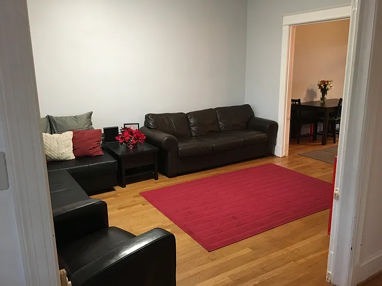 1221 Holbrook St NE — Photo 10