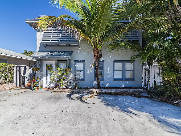 4205 N Flagler Dr #8 — Photo 13