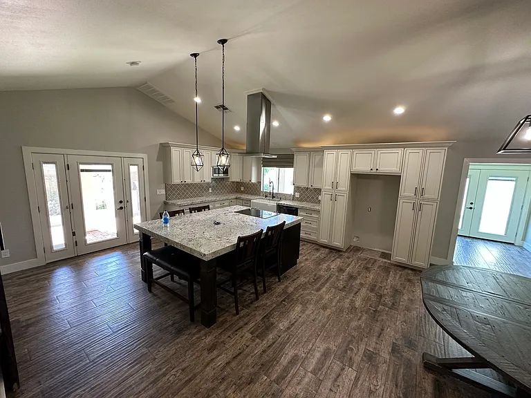 1250 E Marco Polo Rd — Photo 4