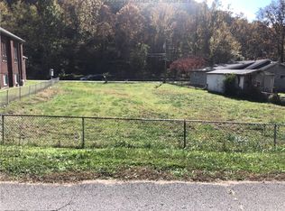 449 Campbells Creek Dr, Charleston, WV 25306