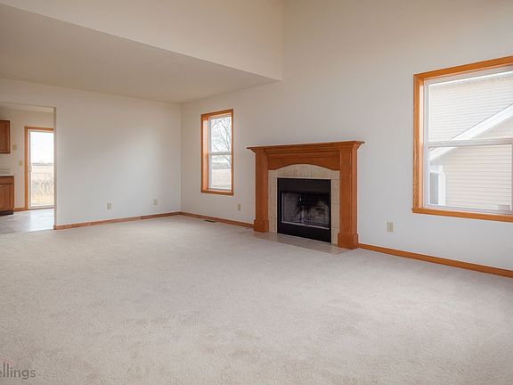 2nd image of 5788 Dusty Ln